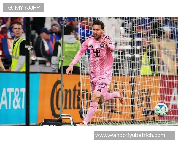 梅西职业生涯数据惊人1134场比赛打入895球并助攻401次场均参与超过一球